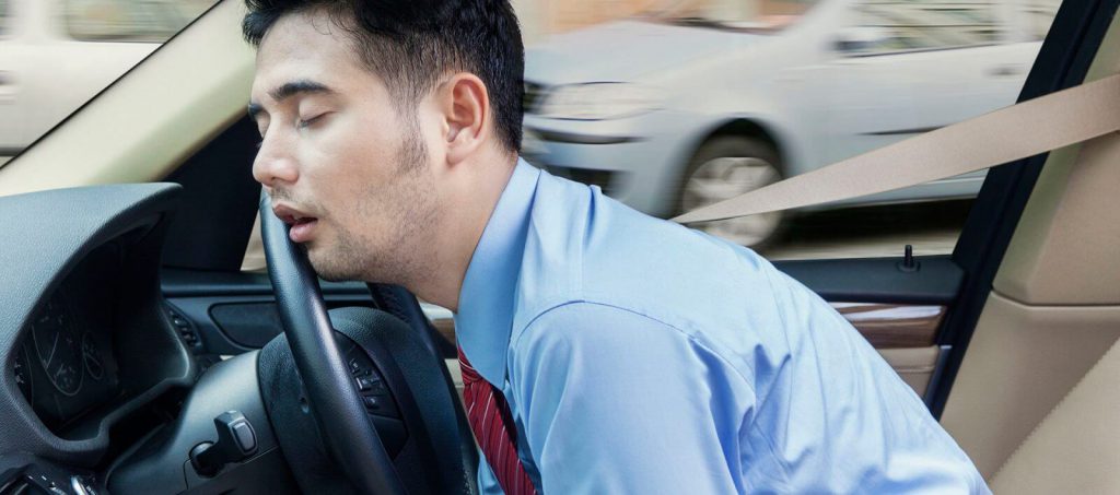 Penyebab Mata Sensitif Terhadap Cahaya Saat Berkendara Di Malam Hari