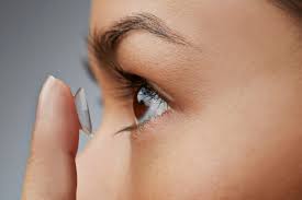 Atasi Kelainan Refraksi Miopi Anda Hanya dengan Orthokeratology