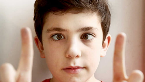 Alasan Vision Therapy Dibutuhkan untuk Kasus Amblyopia