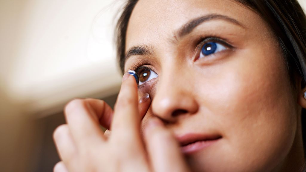 Ketahui Apa Itu Orthokeratology yang Menawarkan Kebebasan Dalam Visual yang Lebih Baik