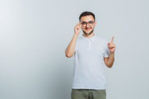 Kapan Mata Minus Membutuhkan Terapi? Ini Penjelasan Lengkap tentang Miopia